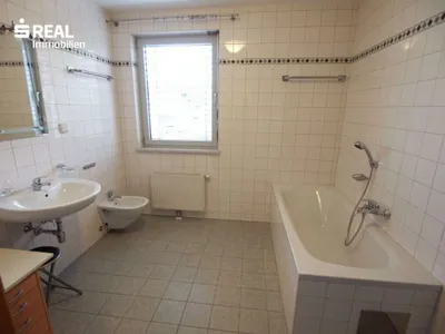 4-Zimmer-Gewerbeimmobilie mieten in Eisenstadt – 116 m², € 7 – Bild 9 von 16