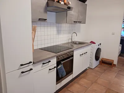 3-Zimmer-Wohnung mieten in Wiener Neustadt – 55 m², € 595 – Bild 2 von 7