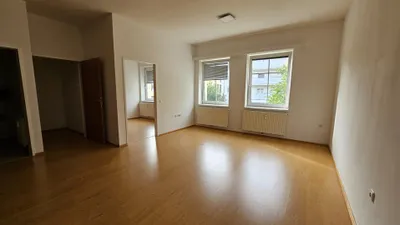 Wohnung mieten in Steyr – 50 m², € 576 – Bild 1 von 7