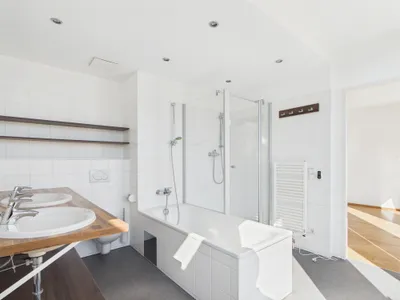 5-Zimmer-Wohnung mieten in Wien – 158 m², € 3.605 – Bild 8 von 32