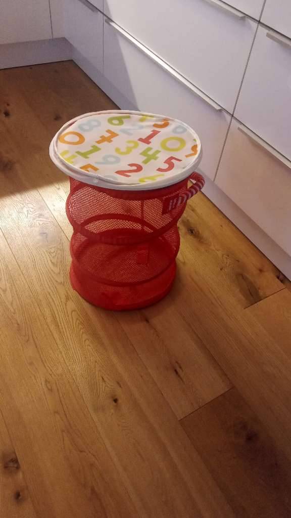 Ikea Spielzeug Aufbewahrung, Wschekorb, Box,,  2,- (5302 Henndorf am  Wallersee) - willhaben
