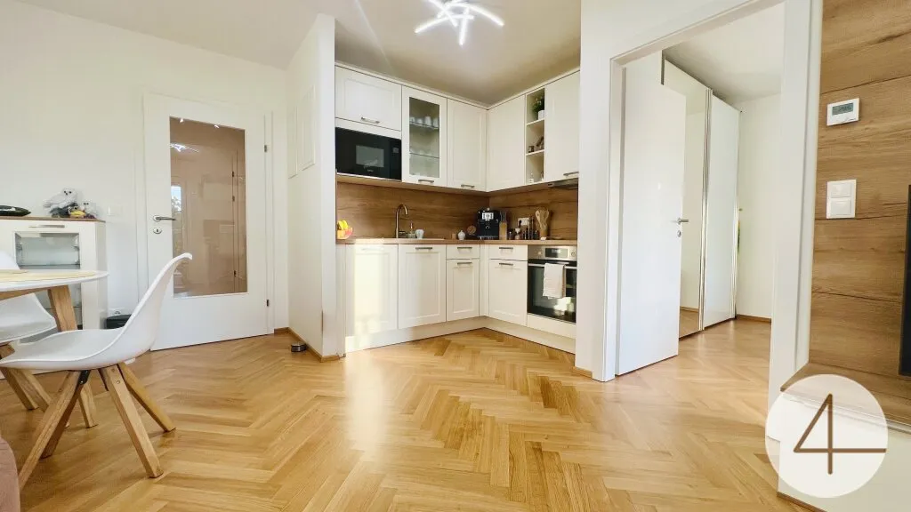 Wien Mitte in 11Min - neuwertig - vollmöbliert - Sunset Balkon - Luftwärmepumpe - Tiefgaragenplätze - Ansicht 2