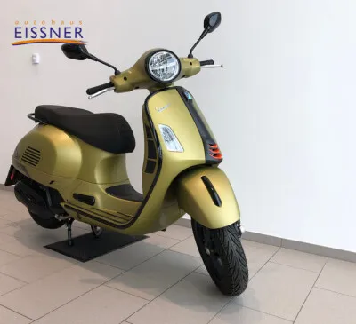 Vespa GTS