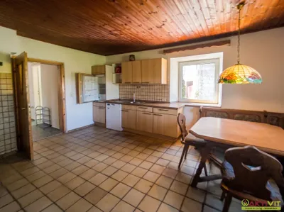 6-Zimmer-Immobilie kaufen in Klagenfurt Land – 95 559 m², € 1.450.000 – Bild 3 von 19