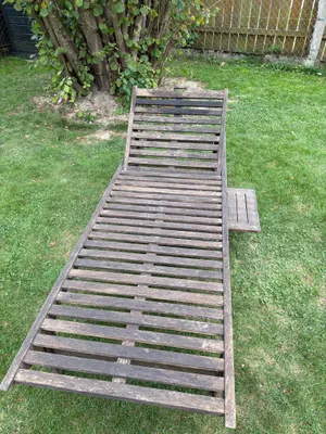 Zu verschenken: Gartenliegen - Gartenmöbel (Zustand: Gebraucht)