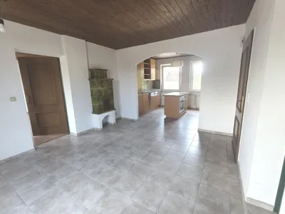 4-Zimmer-Wohnung mieten in Sankt Pölten – 120 m², € 1.300 – Bild 2 von 11