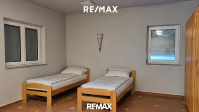 9-Zimmer-Gewerbeimmobilie kaufen in Vöcklabruck – 157 m² – Bild 14 von 26