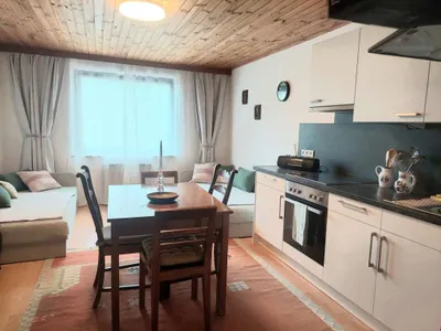 2-Zimmer-Wohnung mieten in Urfahr-Umgebung – 40 m², € 500 – Bild 1 von 25