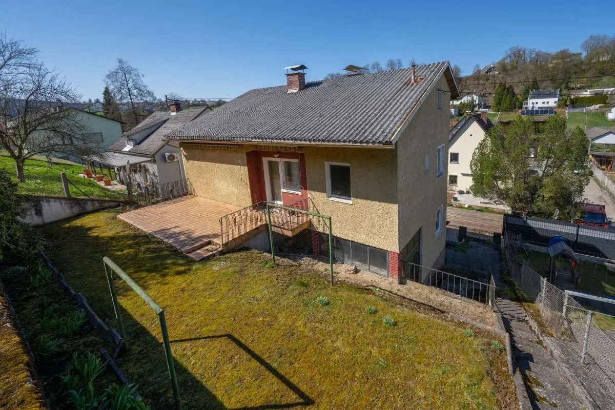 NEUER PREIS! Sanierungsbedürftiges Einfamilienhaus mit Garten, Terrasse und Garage in TOP LAGE!, 184,3 m², € 180.000,-, (4400 Garsten) - willhaben