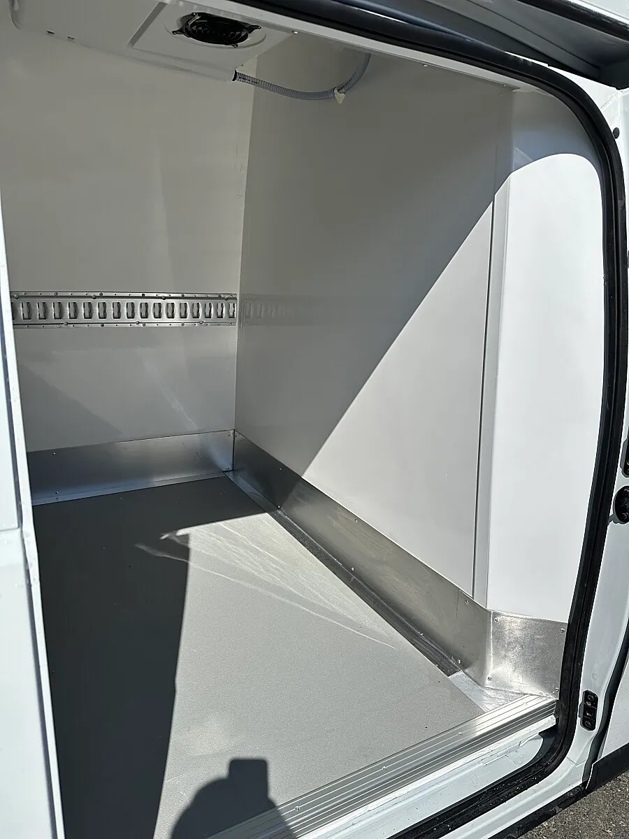 Maxus Deliver 7 Kasten 2.0 D Tiefkühlumbau!! L2H2 €3... Transporter / Kastenwagen – Bild 14