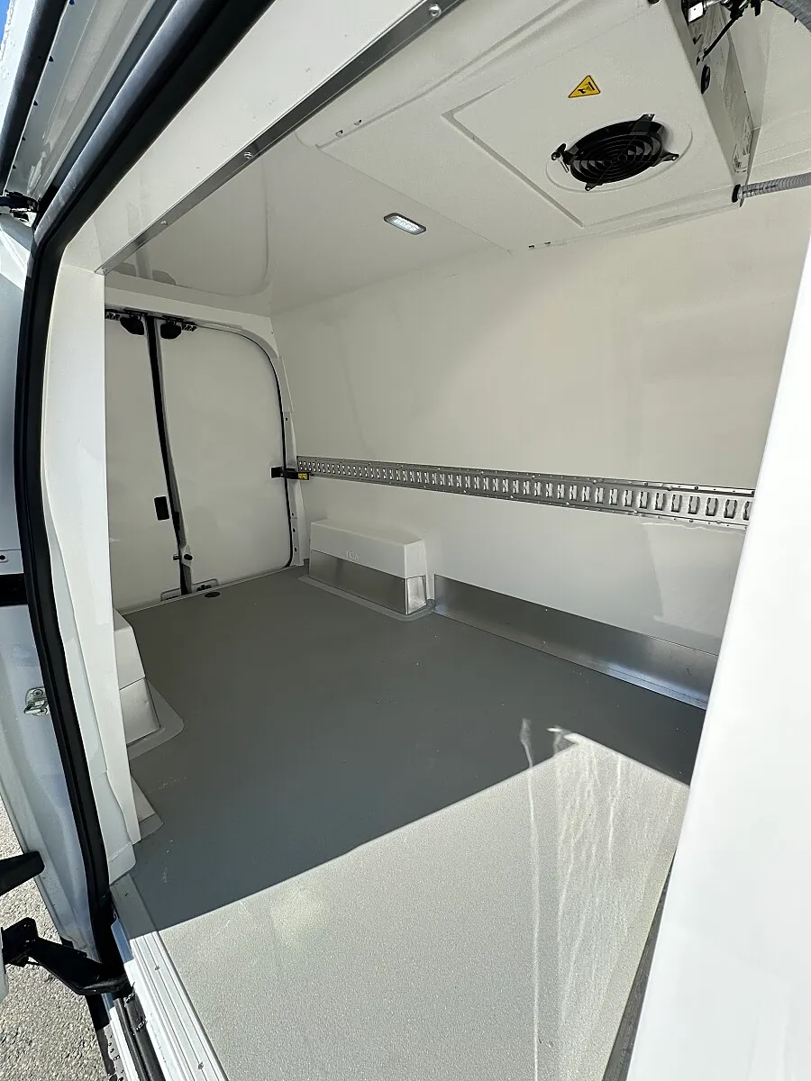 Maxus Deliver 7 Kasten 2.0 D Tiefkühlumbau!! L2H2 €3... Transporter / Kastenwagen – Bild 15