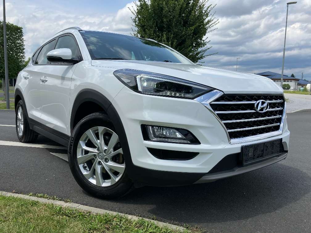 Hyundai Tucson 1,6 CRDI 4WD Level 4 SUV / Geländewagen