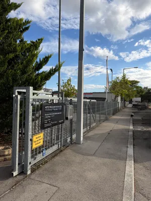 Immobilie mieten in Wien – 1 000 m², € 5.000 – Bild 2 von 3
