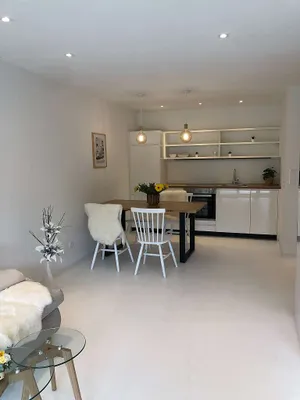 1-Zimmer-Wohnung mieten in Salzburg Stadt – 43 m², € 1.500 – Bild 15 von 25