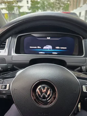VW Golf