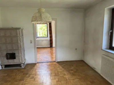 Haus kaufen in Eferding – 164 m², € 140.000 – Bild 3 von 7