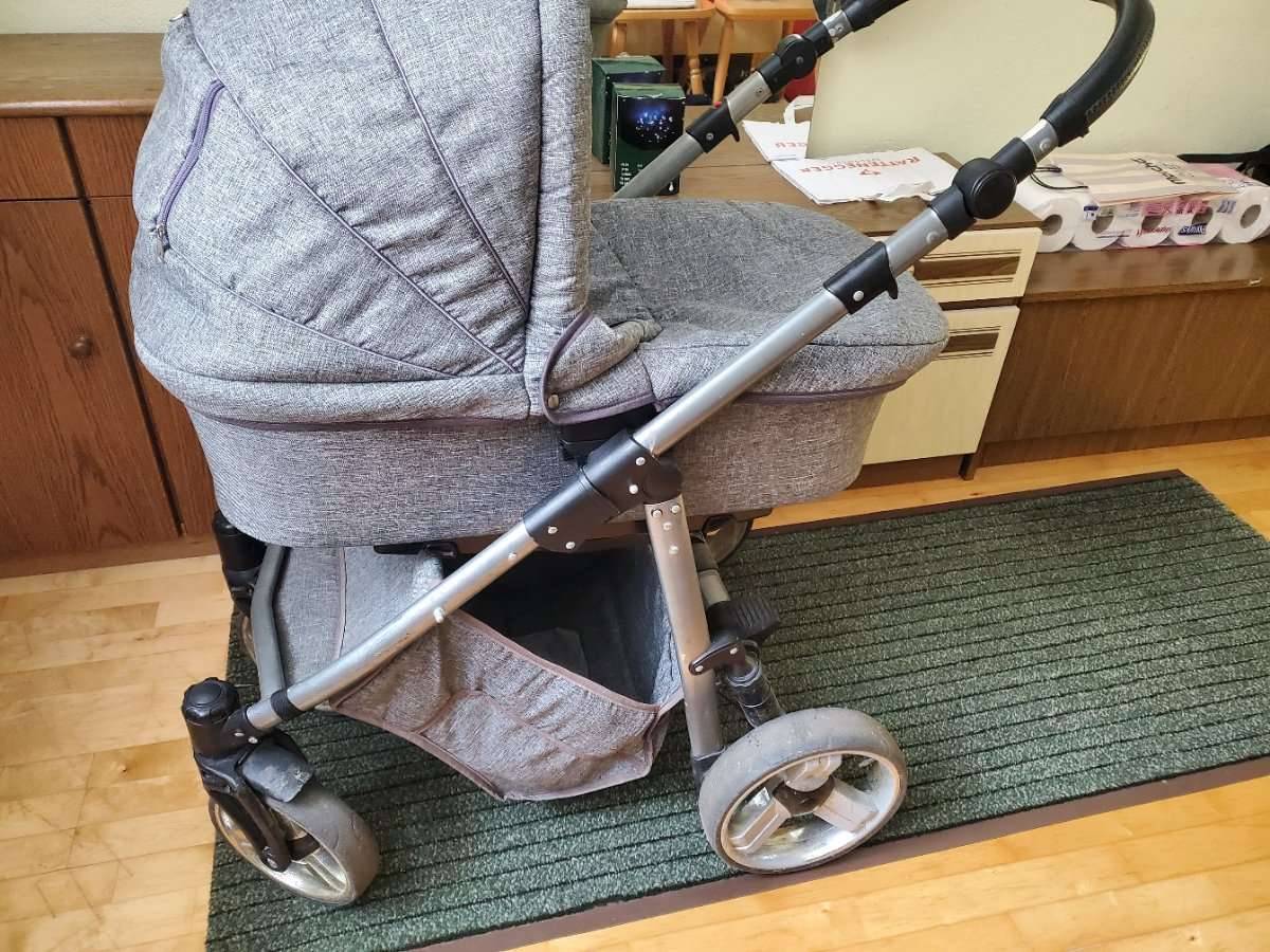 Kinderwagen zu verschenken,  0,- (8600 Arndorf) - willhaben
