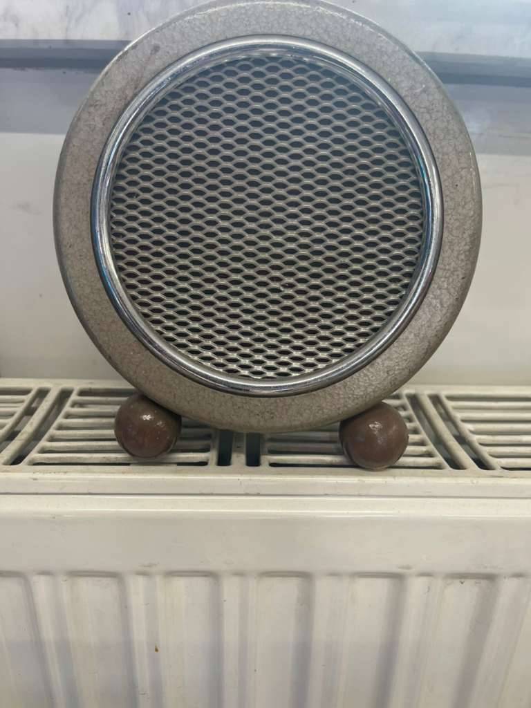 Alter Lautsprecher von Grundig