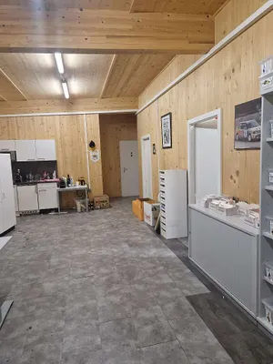 7-Zimmer-Gewerbeimmobilie mieten in Wien – 332 m², € 2.420 – Bild 12 von 25