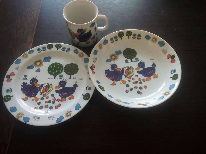 Wie neu Schönes Kinder Speiseset von Creatable