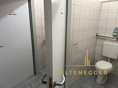 Gewerbeimmobilie mieten in Neunkirchen – 216 m², € 1.098 – Bild 3 von 4