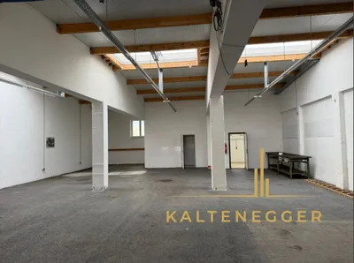 Gewerbeimmobilie mieten in Neunkirchen – 216 m², € 1.098 – Bild 2 von 4