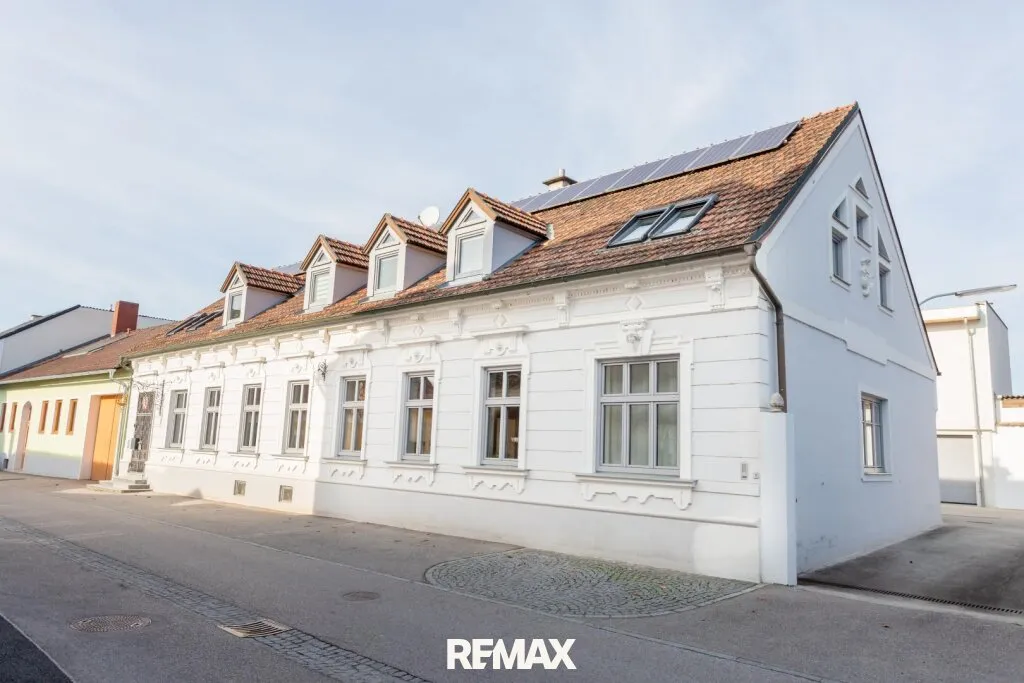 Viel Platz, einzigartige Nutzungsmöglichkeiten & großes Grundstück - vielseitiges Wohnhaus in Engabrunn - Ansicht 2