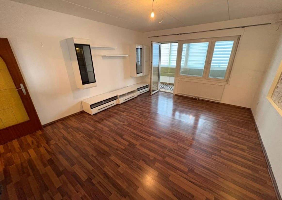 4 Zimmer Wohnung in Wienersdorf - Ansicht 2