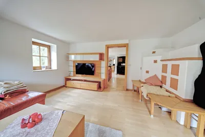10-Zimmer-Haus mieten in Vöcklabruck – 250 m², € 2.900 – Bild 13 von 31