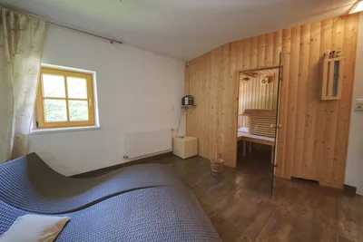 10-Zimmer-Haus mieten in Vöcklabruck – 250 m², € 2.900 – Bild 26 von 31