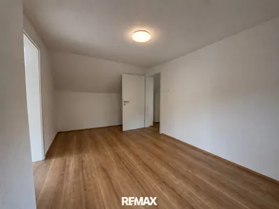 6-Zimmer-Haus kaufen in Südoststeiermark – 160 m², € 219.000 – Bild 13 von 19