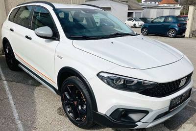 Fiat Tipo Cross FireFly Turbo 100 Garmin
