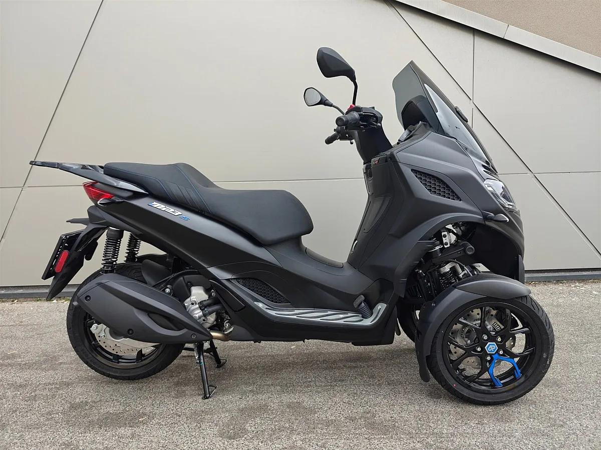 Piaggio MP3