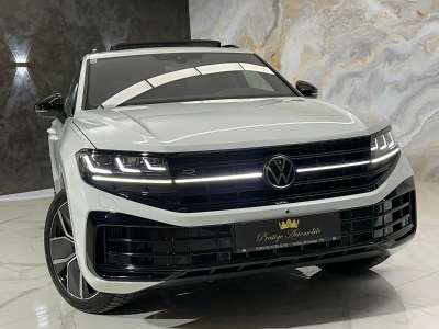 VW Touareg 4Motion V6 TSI eHybrid *R-LINE*GARANTIE...