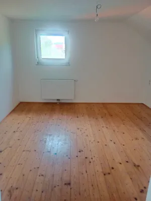 6-Zimmer-Haus mieten in Wels-Land – 144 m², € 1.600 – Bild 15 von 32