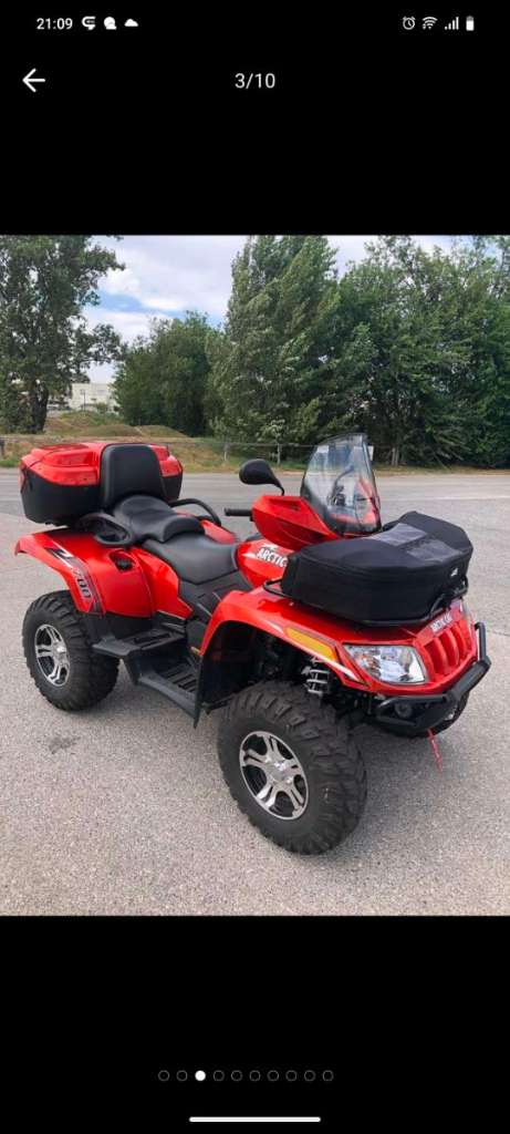Arctic Cat 700 Artic Cat 700 mit Servolenkung Top. Quad