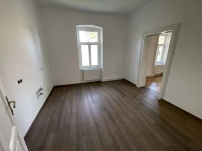 Gewerbeimmobilie mieten in Steyr – 158 m², € 1.974 – Bild 10 von 12