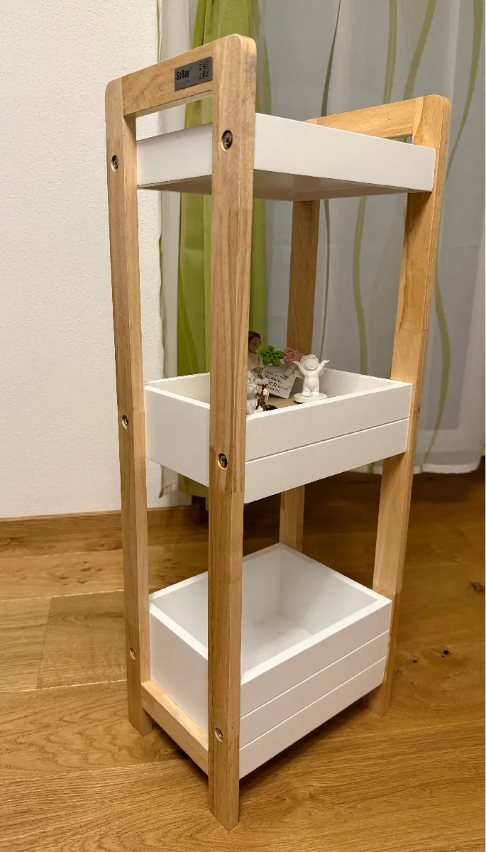 Schmales Regal / Badregal mit 3 Ablagen - Weiß/ Eiche, € 24,- (5242 Frauschereck)