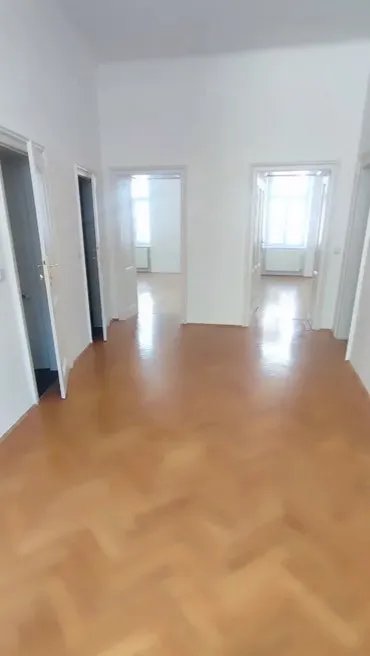 Schöne helle und grosszügige Wohnung am Radetzkyplatz – pohled 3