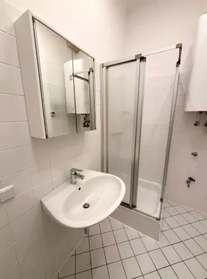 1-Zimmer-Gewerbeimmobilie mieten in Wien – 31 m², € 459 – Bild 4 von 8