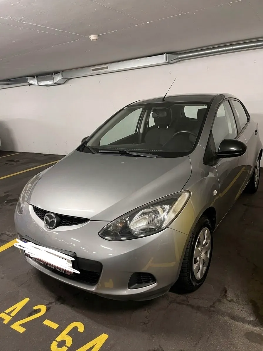 Mazda Mazda2