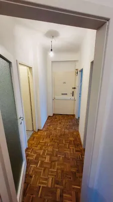 Grünblick - tolle Zwei-Zimmer-Wohnung im DG mit Terrasse in Baumgarten – Bild 3