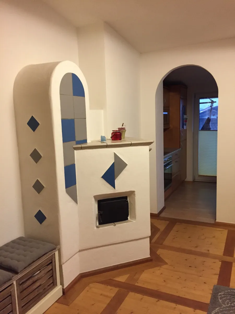 Sehr schöne 3-Zimmer Wohnung in zentraler Lage – pohled 3