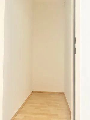 Lichtdurchflutete 1-Zimmer-Wohnung im 5. Stock mit Lift - Nähe U4 Pilgramgasse – Bild 3
