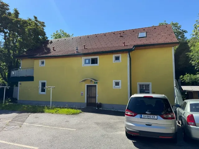 Eggenberg Zinshaus mit 6 Wohnungen und 22 PKW Abstellplätze mit 960 m² Grundfläche Dichte 0,6 - 1,4 - Ansicht 3