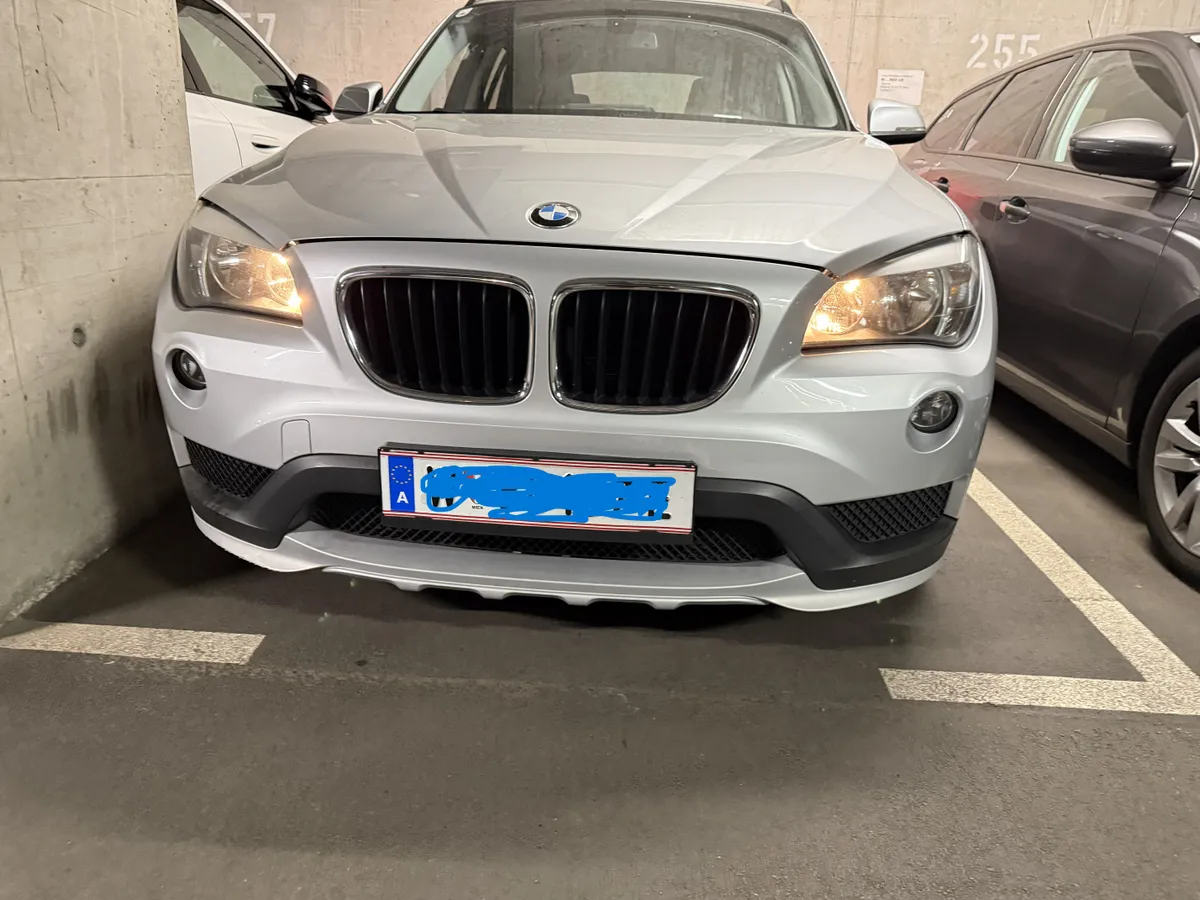 BMW X1 2014 photo 2