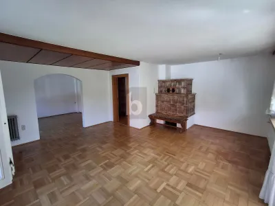 7-Zimmer-Haus kaufen in Gmunden – 187 m², € 790.000 – Bild 2 von 6