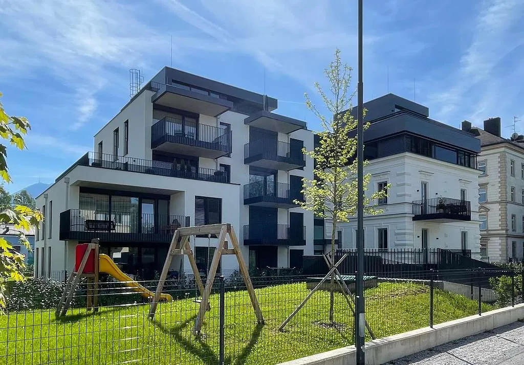 Villa Stauffen 4-Zimmer Appartement 1. OG – pohled 2