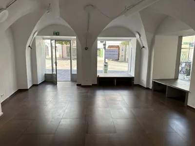 Gewerbeimmobilie mieten in Eisenstadt – 58 m², € 1.860 – Bild 2 von 4