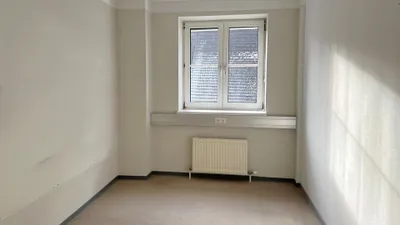 4-Zimmer-Gewerbeimmobilie mieten in Vöcklabruck – 180 m², € 1.950 – Bild 8 von 11